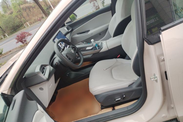 Used ARCFOX Alpha S5 2024 560PRO 185kW Left Front Seat