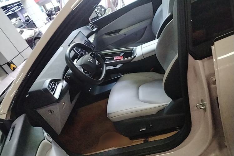 Used ARCFOX Alpha S5 2024 560PRO 185kW Left Front Seat