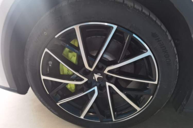 Used ARCFOX Alpha S5 2024 708MAX 200kW Left Front Wheel Hub
