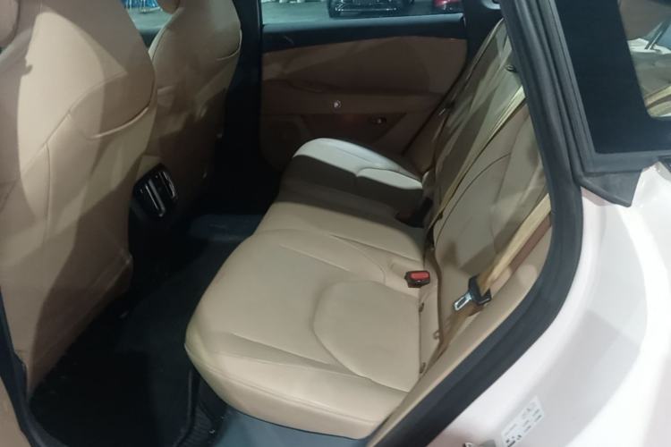 Used ARCFOX Alpha S5 2024 708MAX 200kW Left Rear Seat