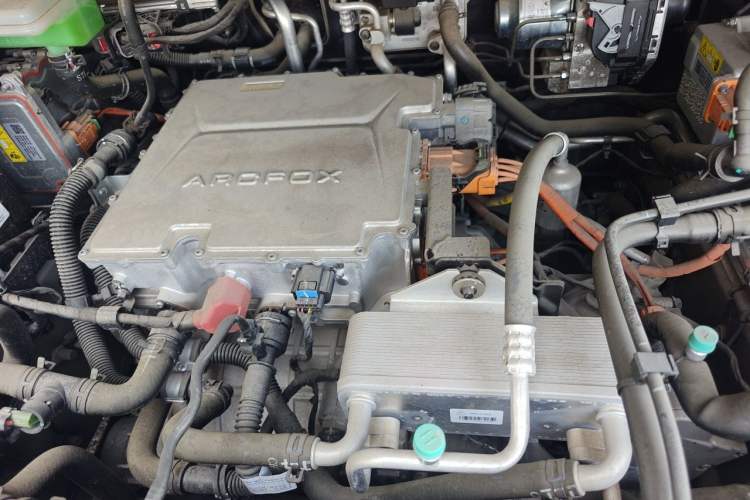 Used ARCFOX Alpha S5 2024 560PRO 185kW Engine Bay Left
