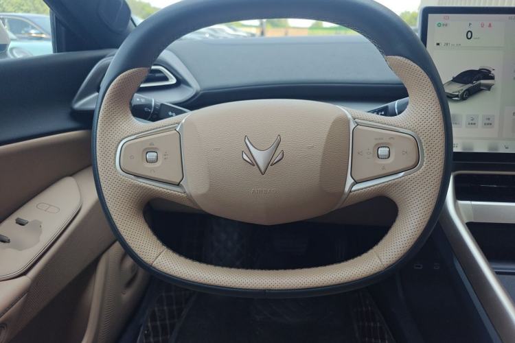 Used ARCFOX Alpha S5 2024 560PRO 185kW Steering Wheel