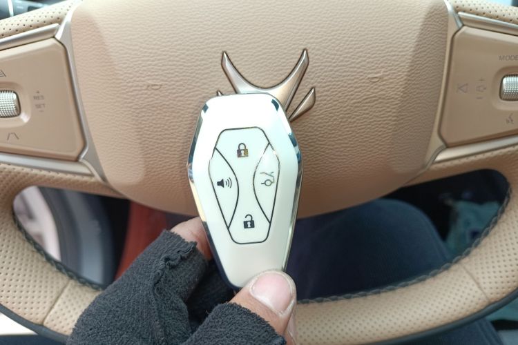 Used ARCFOX Alpha S5 2024 560PRO 185kW Vehicle Key