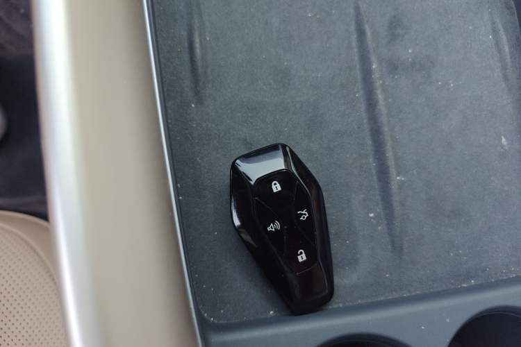 Used ARCFOX Alpha S5 2024 560PRO 185kW Vehicle Key