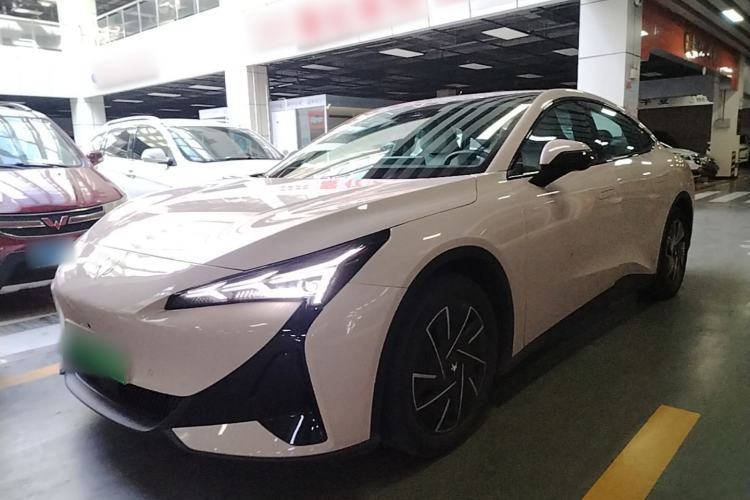 Used ARCFOX Alpha S5 2024 560PRO 185kW Guazi used car, China used car export, Used car for sale, Used cars, Cheapest cars for sale
