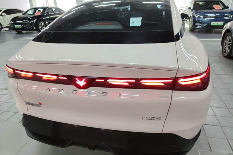 Used ARCFOX Alpha S5 2024 560PRO 185kW Rear