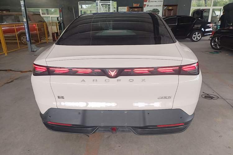Used ARCFOX Alpha S5 2024 560PRO 185kW Rear