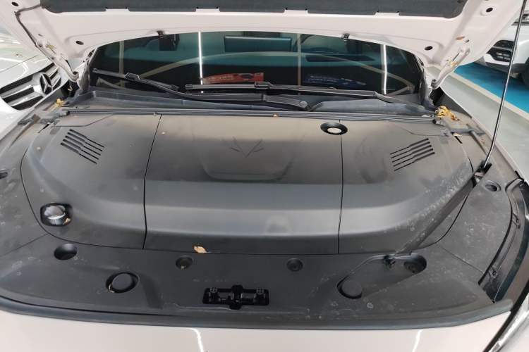 Used ARCFOX Alpha S5 2024 708MAX 200kW Engine Bay