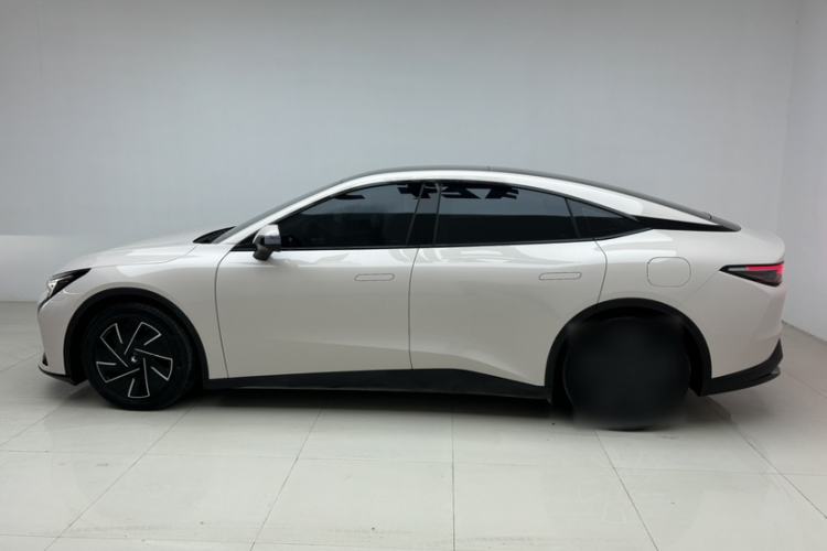 Used ARCFOX Alpha S5 2024 560PRO 185kW Exterior 3
