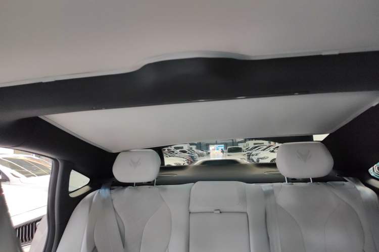 Used ARCFOX Alpha S5 2024 708MAX 200kW Headliner