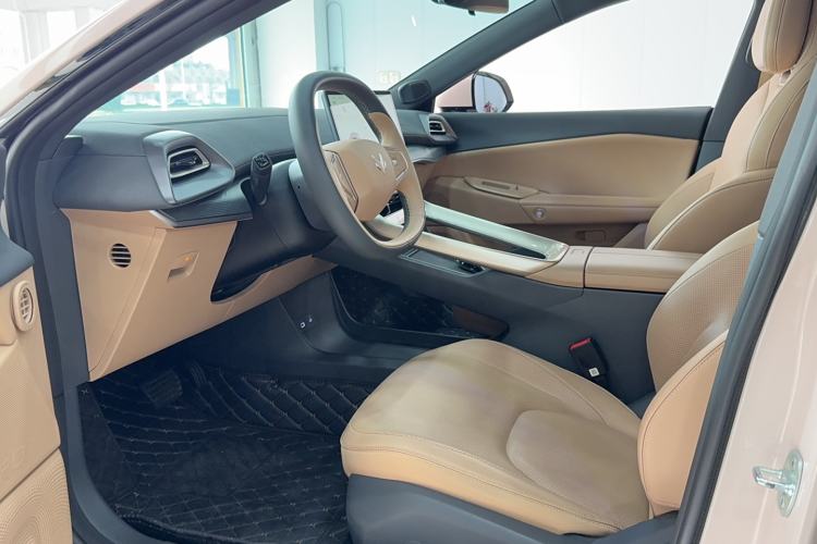 Used ARCFOX Alpha S5 2024 560PRO 185kW Interior 1