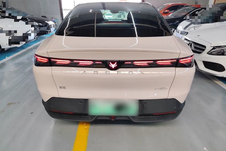 Used ARCFOX Alpha S5 2024 708MAX 200kW Rear