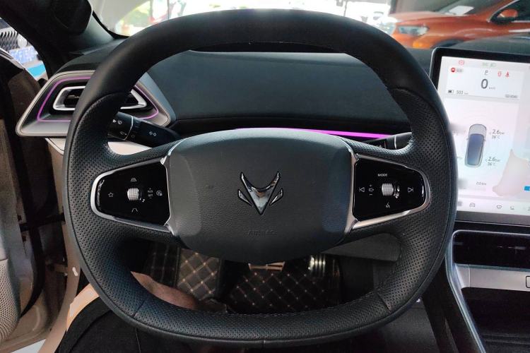 Used ARCFOX Alpha S5 2024 708MAX 200kW Steering Wheel