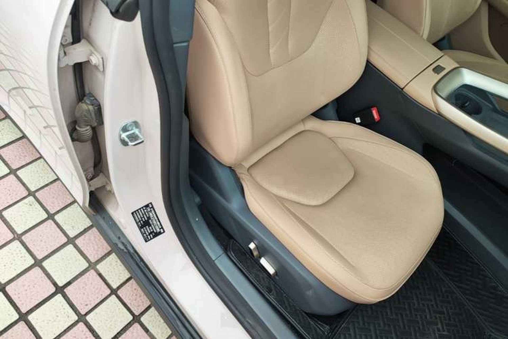 Used ARCFOX Alpha S5 2024 560PRO 185kW Right Front Seat