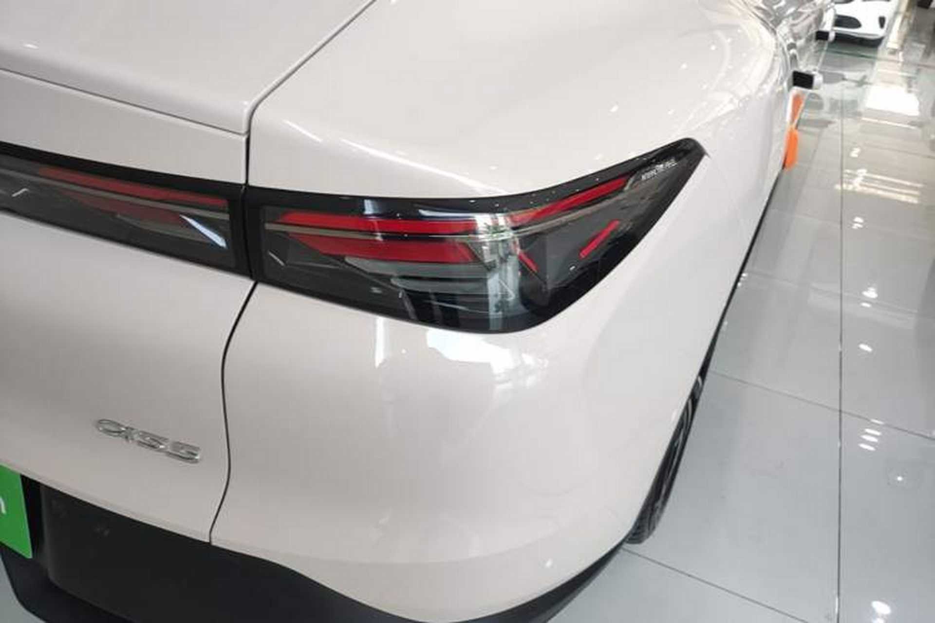 Used ARCFOX Alpha S5 2024 708MAX 200kW Right Rear Taillight