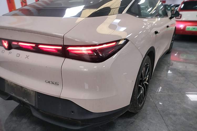 Used ARCFOX Alpha S5 2024 708MAX 200kW Right Rear Taillight