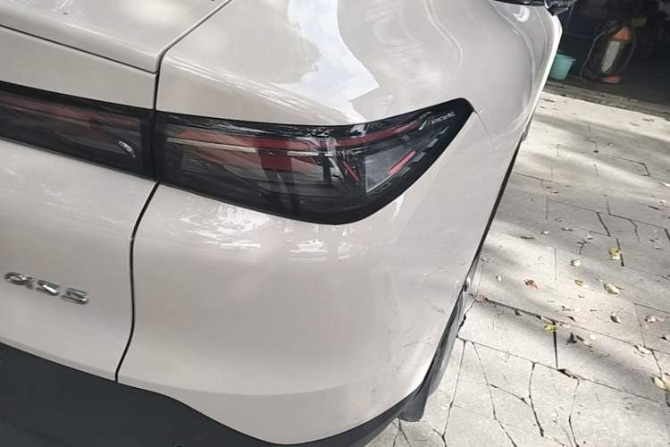 Used ARCFOX Alpha S5 2024 708MAX 200kW Right Rear Taillight