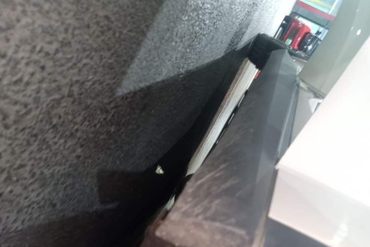 Used ARCFOX Alpha S5 2024 708MAX 200kW Right Side Sill