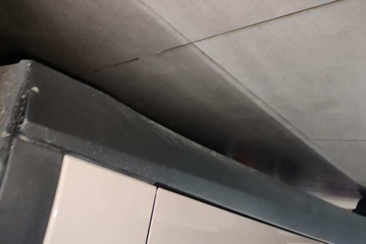 Used ARCFOX Alpha S5 2024 708MAX 200kW Right Side Sill