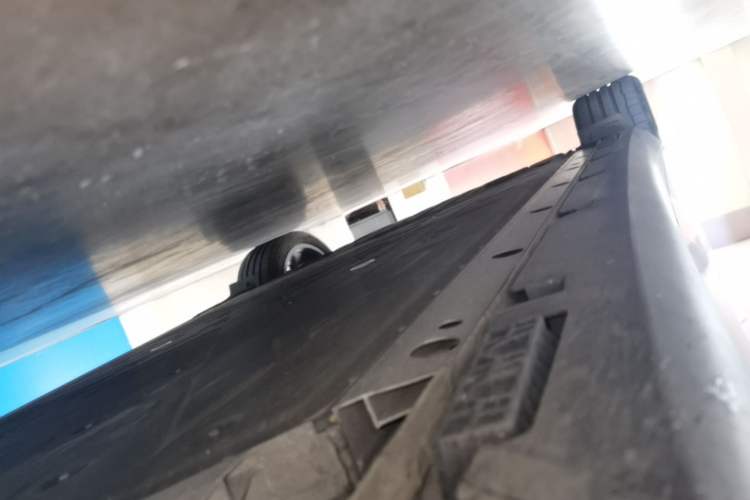 Used ARCFOX Alpha S5 2024 708MAX 200kW Right Side Sill