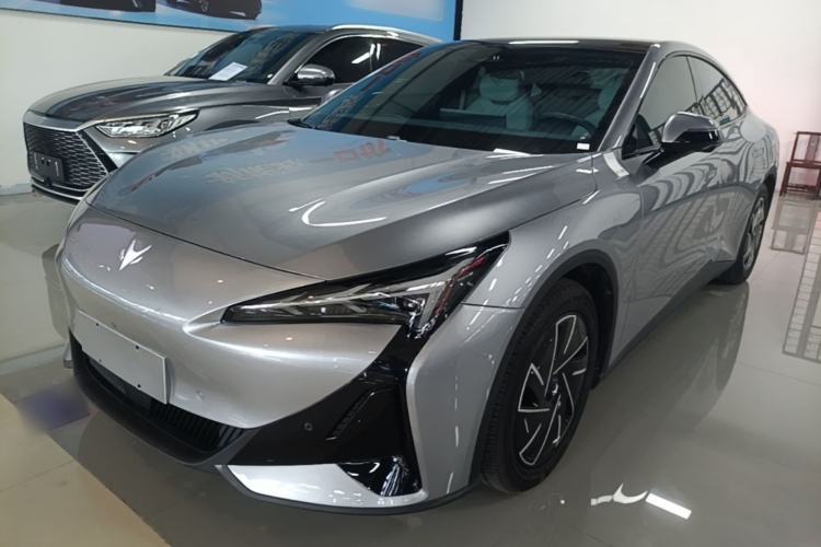 Used ARCFOX Alpha S5 2024 560PRO 185kW Guazi used car, China used car export, Used car for sale, Used cars, Cheapest cars for sale
