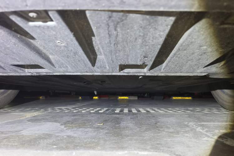 Used ARCFOX Alpha S5 2024 560PRO 185kW Chassis Front