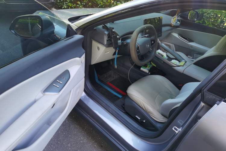 Used ARCFOX Alpha S5 2024 560PRO 185kW Driver Seat