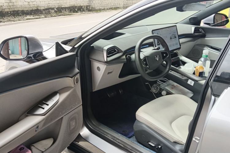 Used ARCFOX Alpha S5 2024 560MAX 185kW Driver Seat