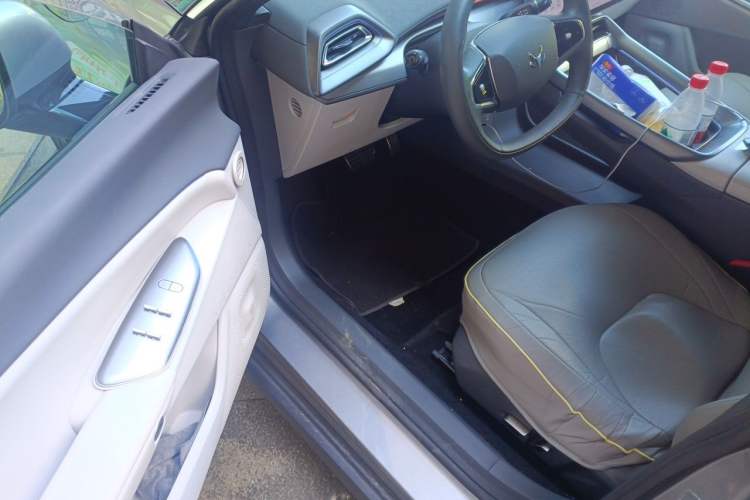 Used ARCFOX Alpha S5 2024 560MAX 185kW Driver Seat