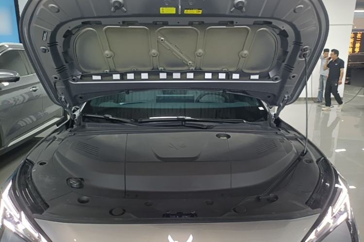 Used ARCFOX Alpha S5 2024 560PRO 185kW Engine Bay