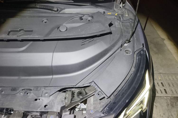 Used ARCFOX Alpha S5 2024 560PRO 185kW Engine Bay Left