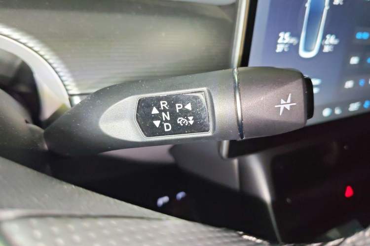 Used ARCFOX Alpha S5 2024 560PRO 185kW Gear Lever