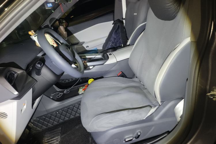 Used ARCFOX Alpha S5 2024 560PRO 185kW Left Front Seat