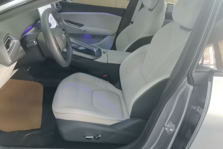Used ARCFOX Alpha S5 2024 708MAX 200kW Left Front Seat