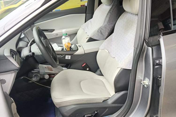 Used ARCFOX Alpha S5 2024 560MAX 185kW Left Front Seat