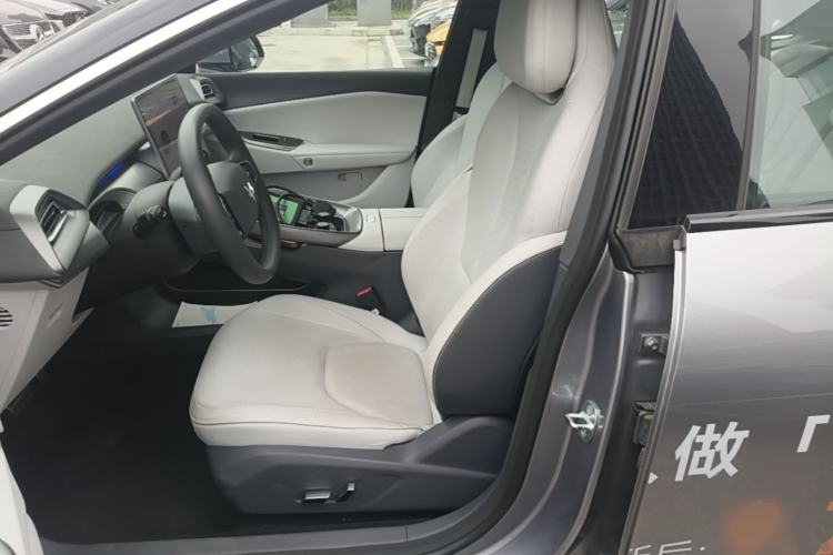 Used ARCFOX Alpha S5 2024 708MAX 200kW Left Front Seat