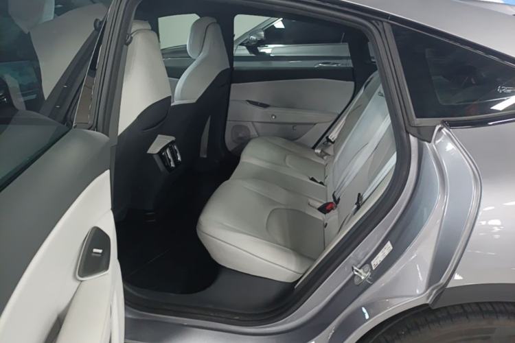 Used ARCFOX Alpha S5 2024 560PRO 185kW Left Rear Seat