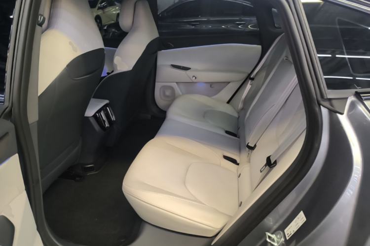 Used ARCFOX Alpha S5 2024 560MAX 185kW Left Rear Seat