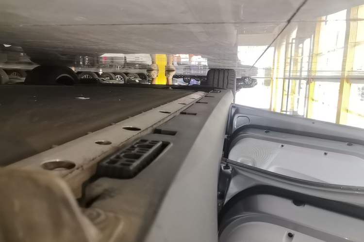 Used ARCFOX Alpha S5 2024 708MAX 200kW Left Side Sill