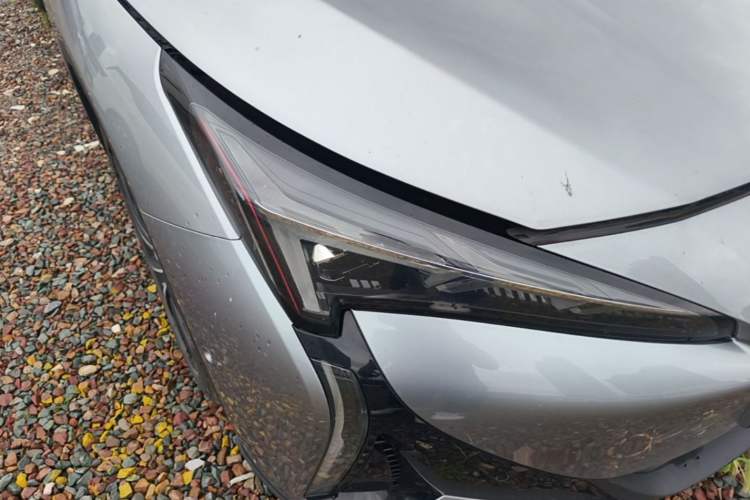 Used ARCFOX Alpha S5 2024 708MAX 200kW Right Front Headlight