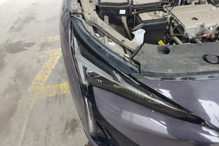 Used ARCFOX Alpha S5 2024 708MAX 200kW Right Front Headlight