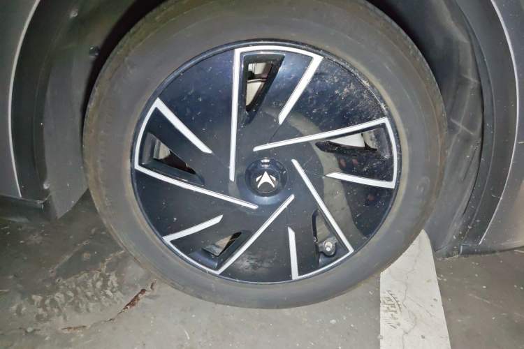 Used ARCFOX Alpha S5 2024 560PRO 185kW Right Front Wheel Hub