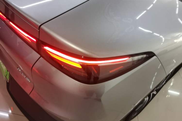 Used ARCFOX Alpha S5 2024 560MAX 185kW Right Rear Taillight
