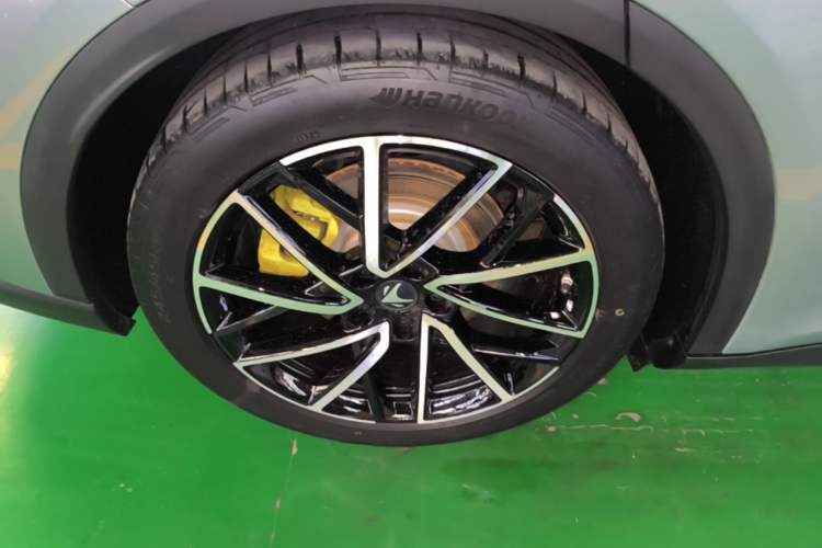 Used ARCFOX Alpha S5 2024 560MAX 185kW Right Rear Wheel Hub