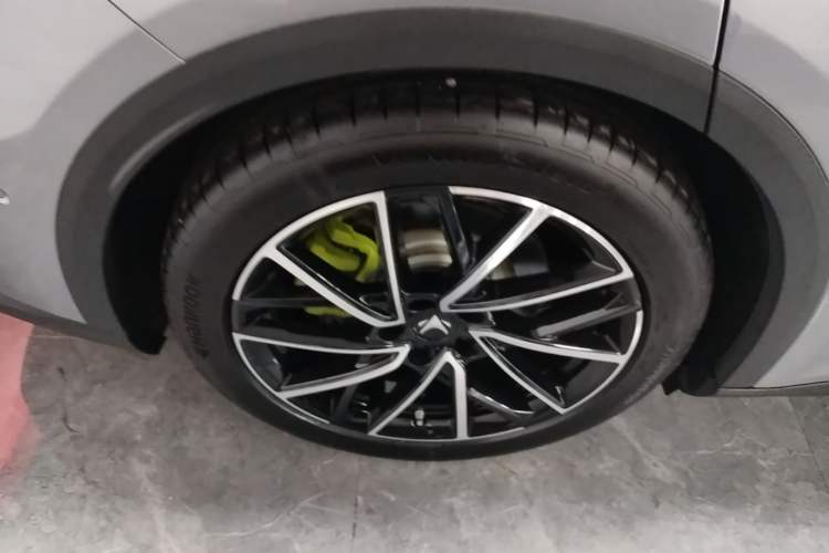 Used ARCFOX Alpha S5 2024 708MAX 200kW Right Rear Wheel Hub