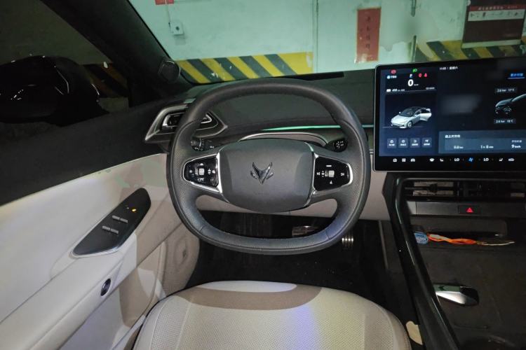 Used ARCFOX Alpha S5 2024 560MAX 185kW Steering Wheel