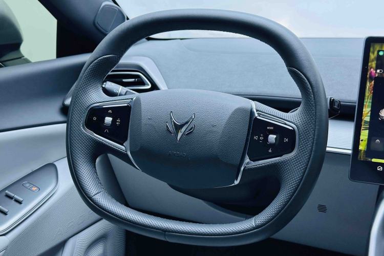 Used ARCFOX Alpha S5 2024 560PRO 185kW Steering Wheel