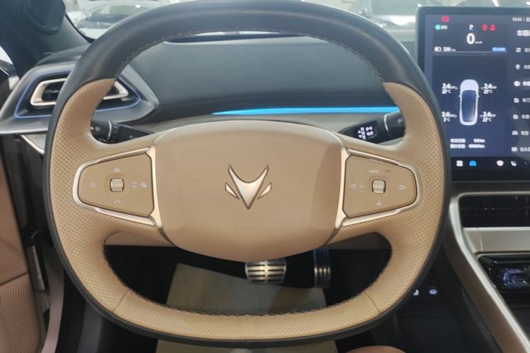 Used ARCFOX Alpha S5 2024 708MAX 200kW Steering Wheel