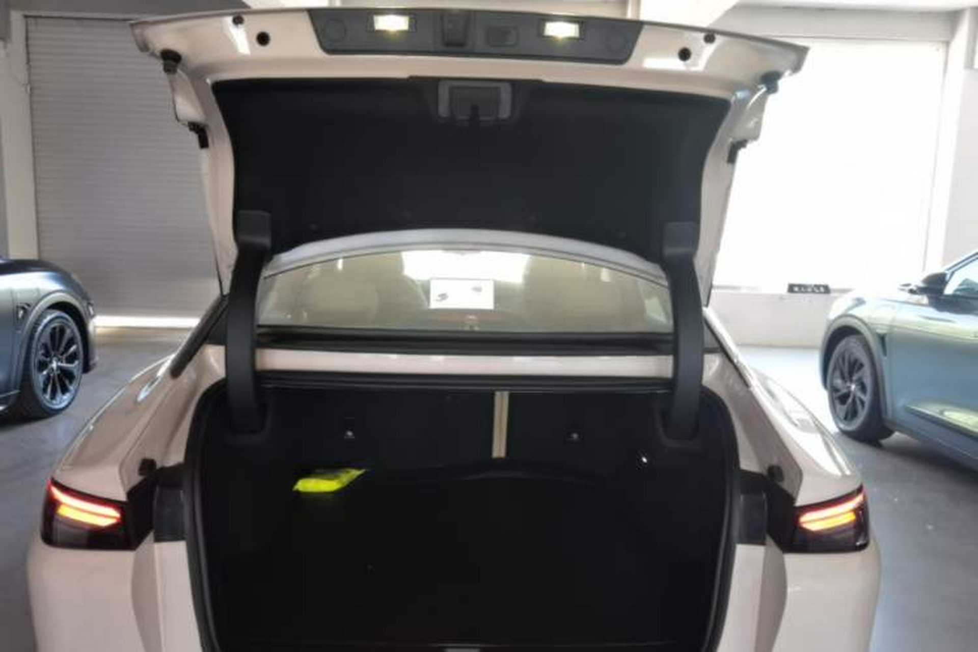 Used ARCFOX Alpha S5 2024 708MAX 200kW Trunk