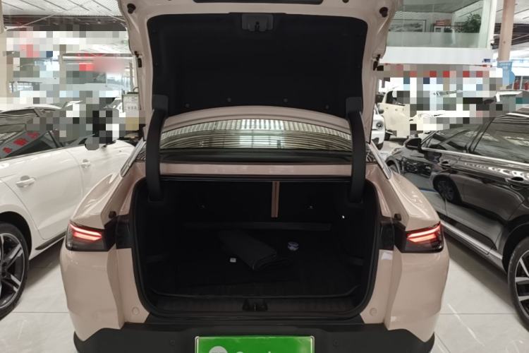 Used ARCFOX Alpha S5 2024 560PRO 185kW Trunk